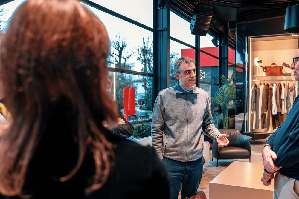 images-mgl-2eZgqXbY-s1000-pranzo-di-natale-scuderia-ferr