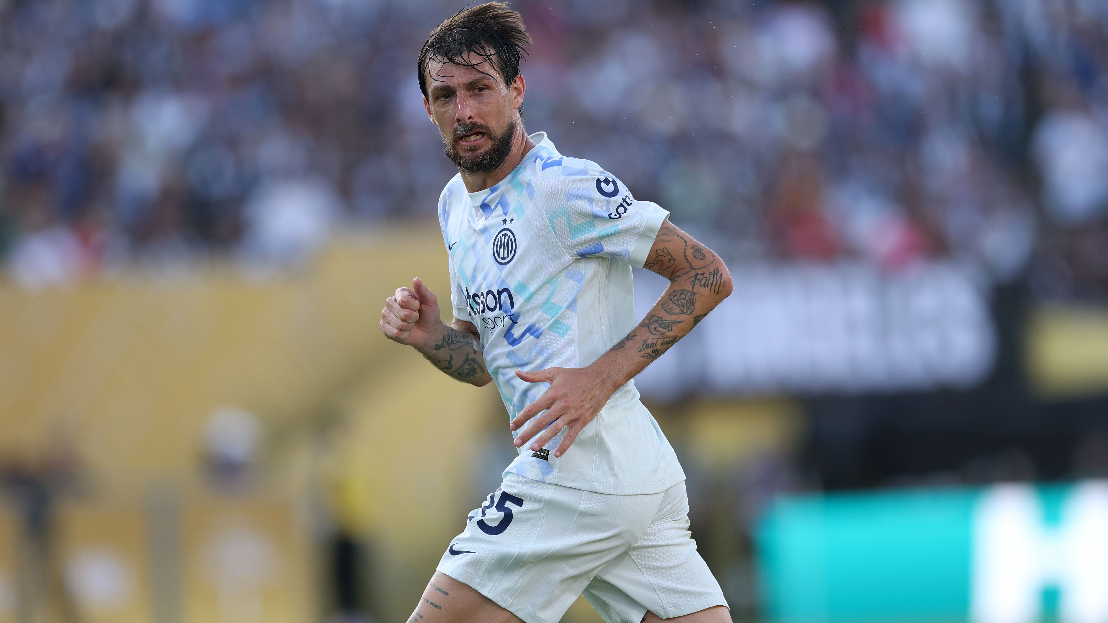 images-v3-getty-2220675802-crop-MM5DINJQGE5DENJTGI5G433XMU5DAORRG43Q====-GettyImages-2220675802