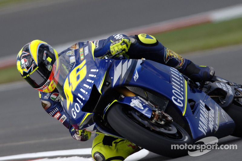 static-img-mgl-200000-290000-299000-299100-299142-s1000-motogp-turkish-gp-2005-valentino-rossi