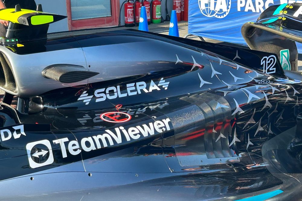 images-mgl-0JB3XEB0-s1000-mercedes-bodywork-detail