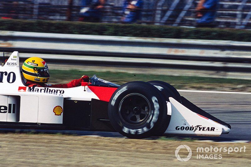 images-mgl-2y3y3Ly6-s1000-ayrton-senna-mclaren-mp4-4-hon-1
