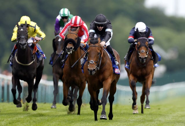 v2-image-production-a0792dfa6fbefbfedc3e0da7b70709d4Y29udGVudHNlYXJjaGFwaSwxNzUxNjI3MjI3-2.76320116