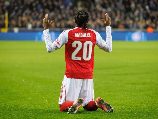 v2-image-production-40a7c043ad8effc4a5baf99c8e1dbbcfY29udGVudHNlYXJjaGFwaSwxNzY1NTQ0MDc1-2.82749871