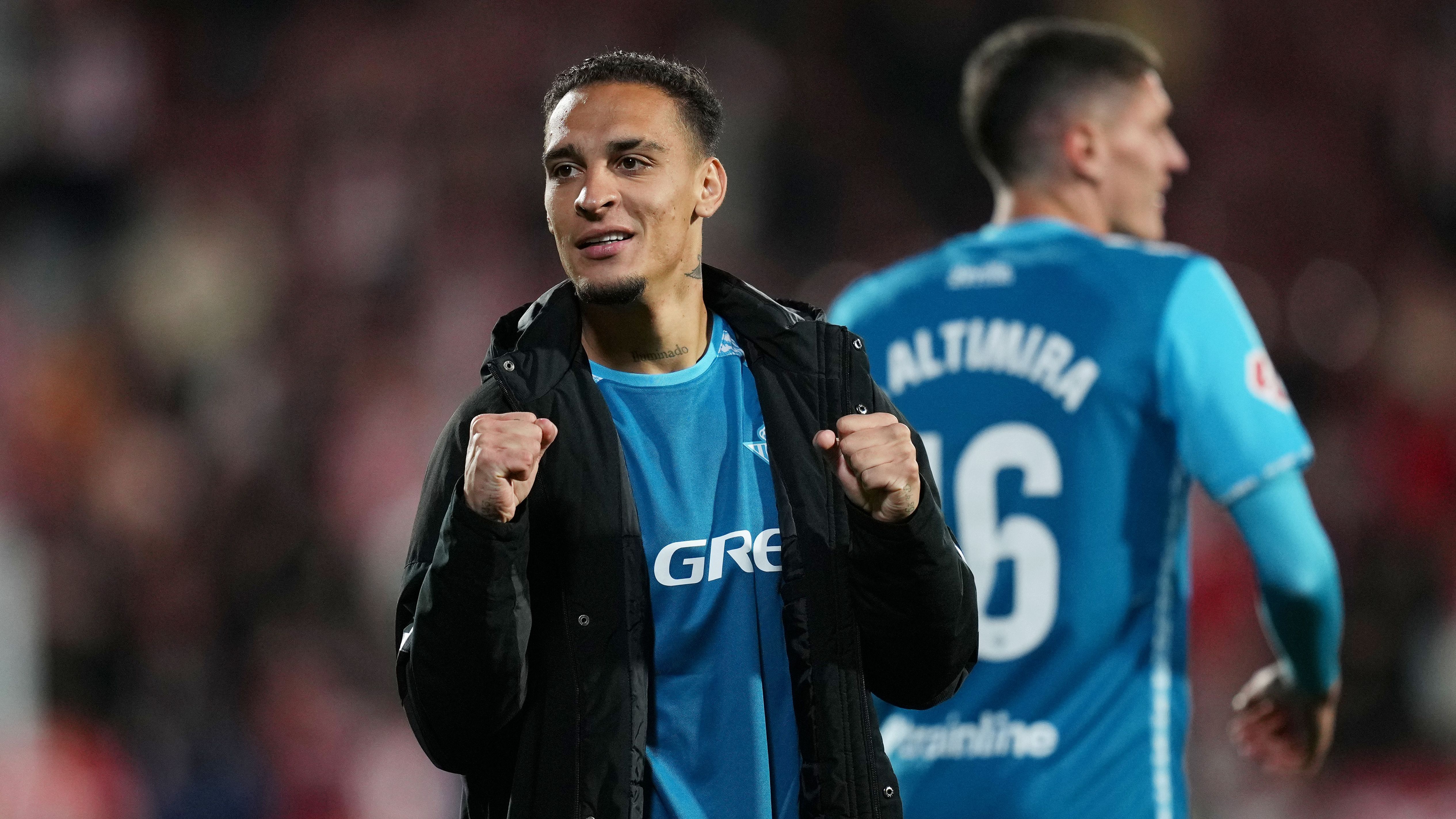 images-v3-getty-2211331581-crop-MM5DKMBWGE5DEOBUG45G433XMU5DAORSGI3A====-GettyImages-2211331581