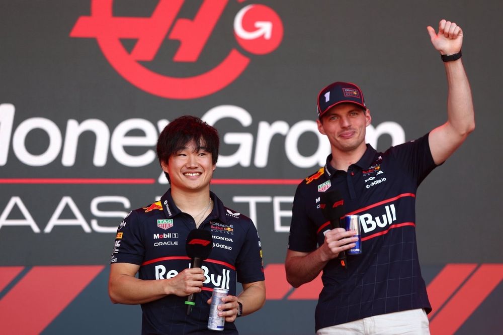 images-mgl-6l9r1nL0-s1000-max-verstappen-red-bull-racing