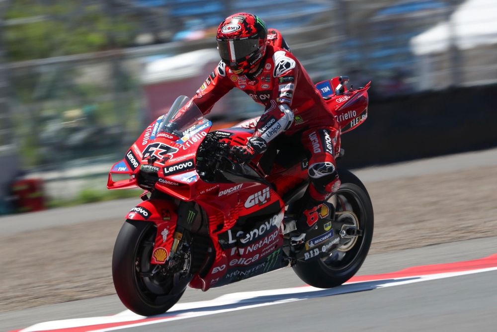 images-mgl-63vbGbwY-s1000-francesco-bagnaia-ducati-team