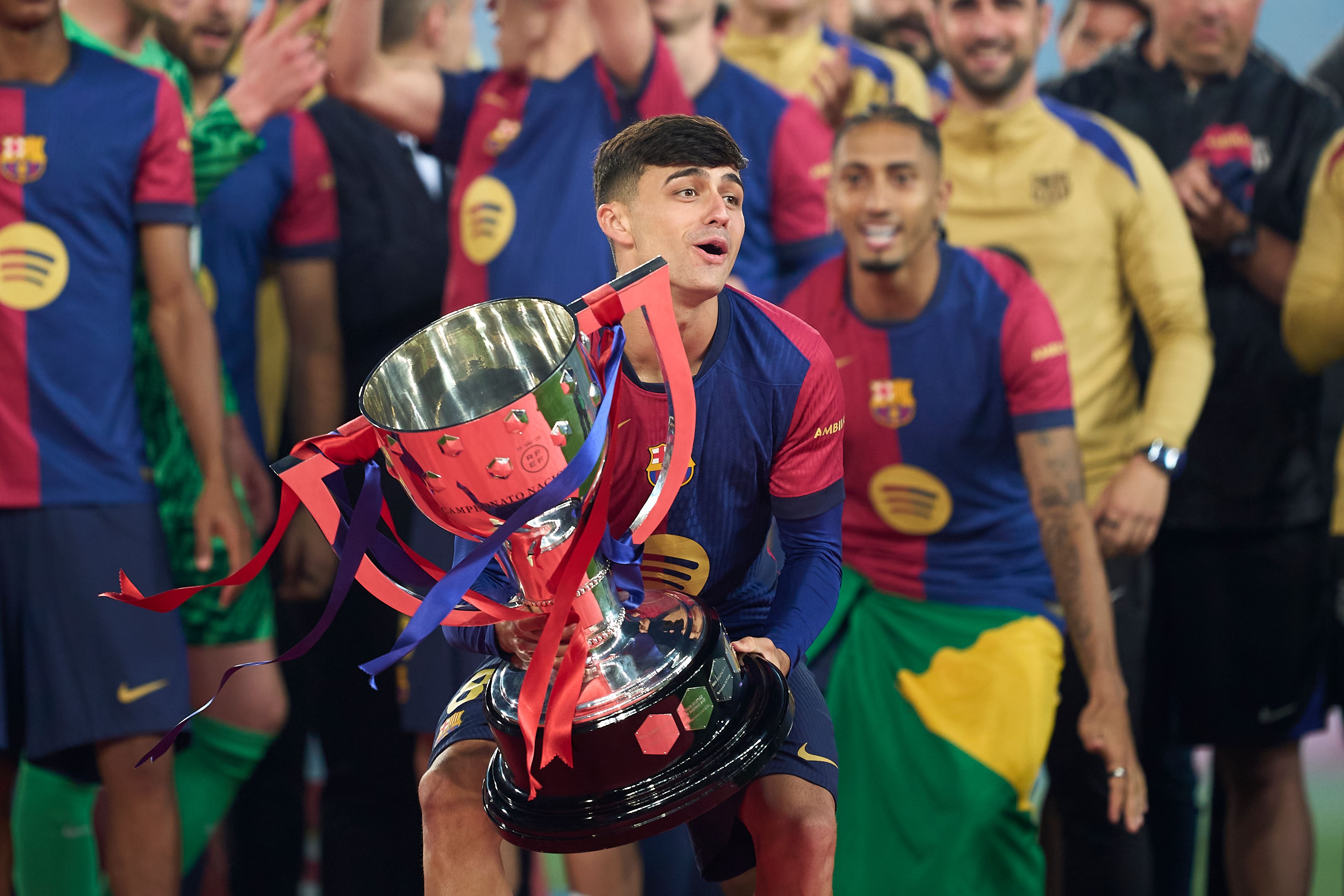 images-v3-bltbb55af3822117a9b-GettyImages-2215782146