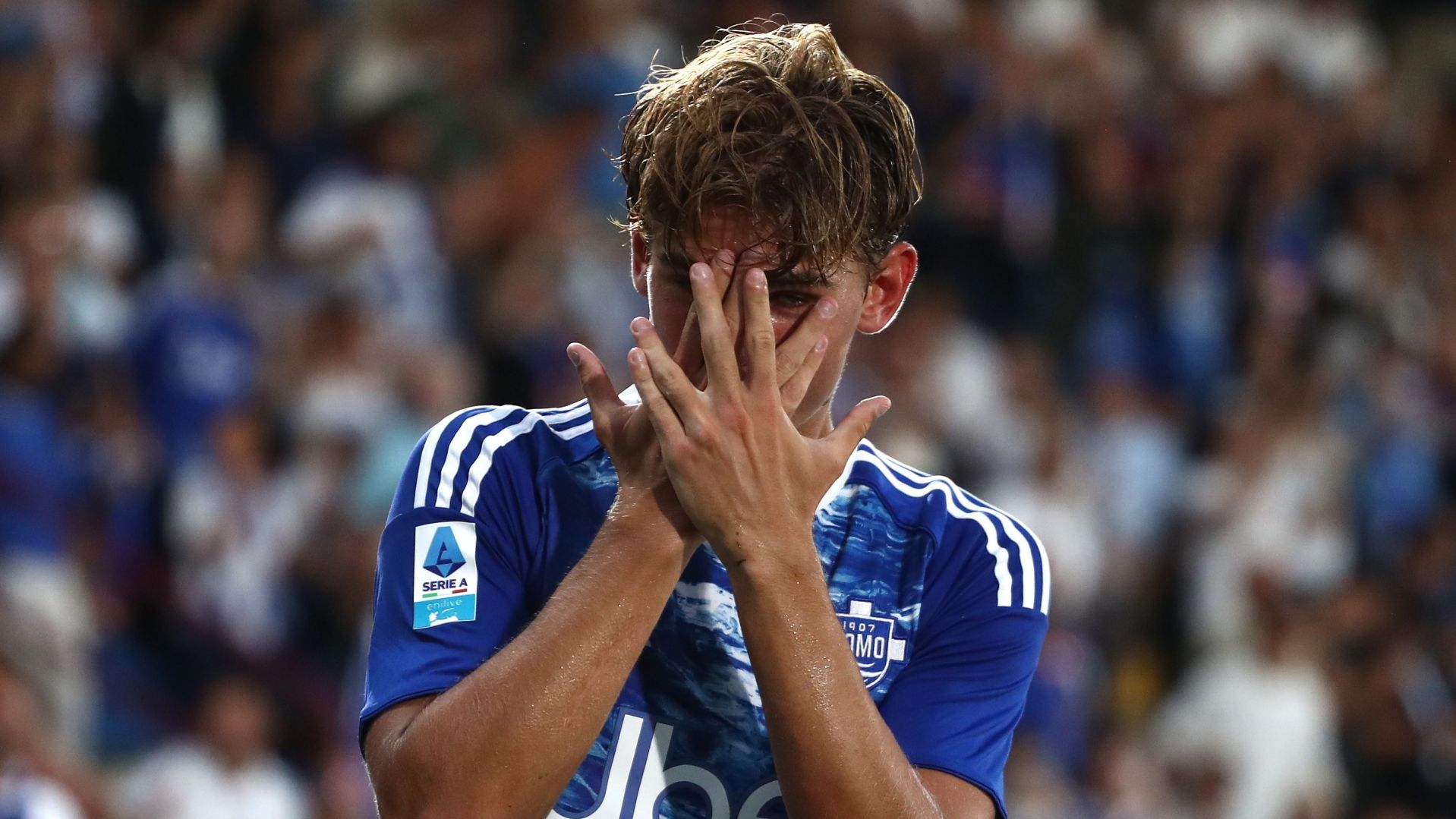 images-v3-blt84b9d3c00b62a8cf-crop-MM5DCOJRHA5DCMBXHE5G433XMU5DCORQ-nico%20paz%20(4)