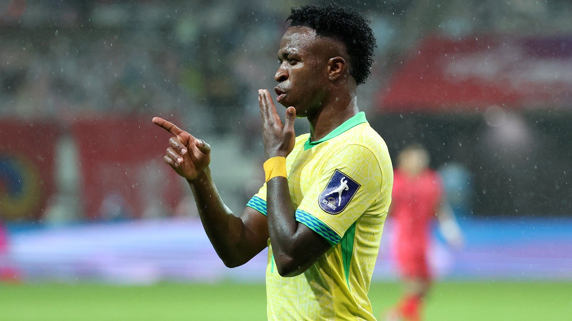 images-v3-bltd3e50cf55d6d56d2-131025%20Vinicius%20Junior%20of%20Brazil%20celebrates%20after%20scoring%201920