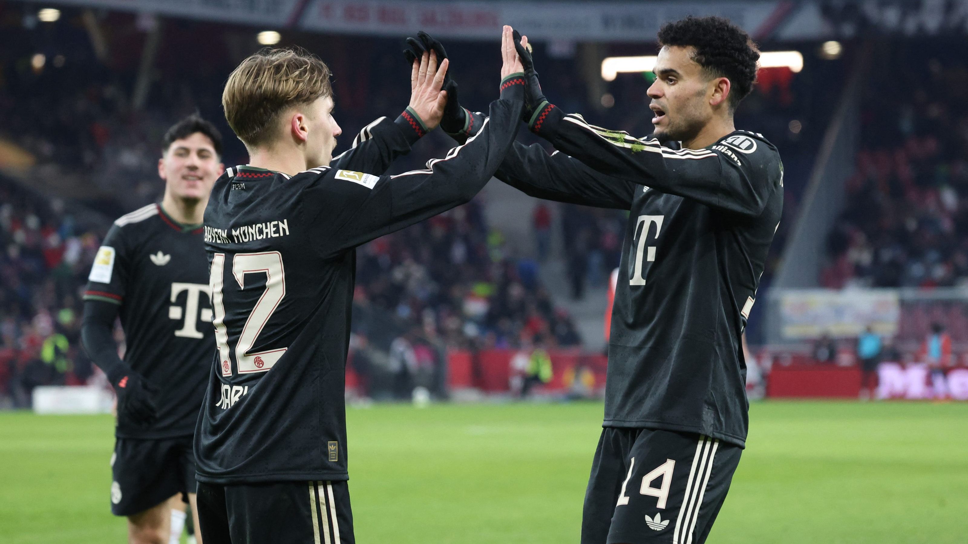 images-v3-getty-2254307761-crop-MM5DGMRQGA5DCOBQGA5G433XMU5DEMRVHIZDA===-GettyImages-2254307761