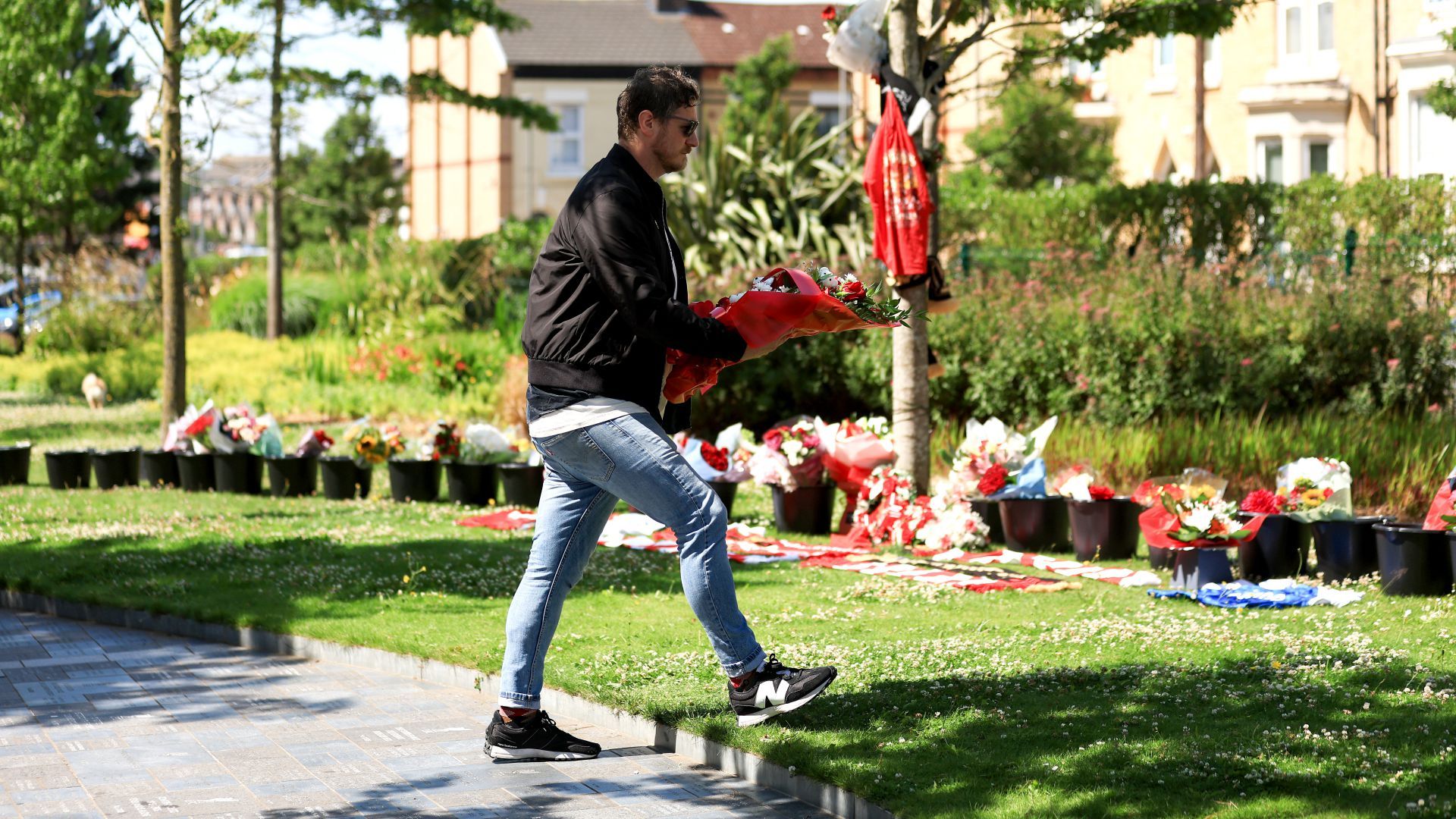 images-v3-blt1d3144bb957b45c4-anfield