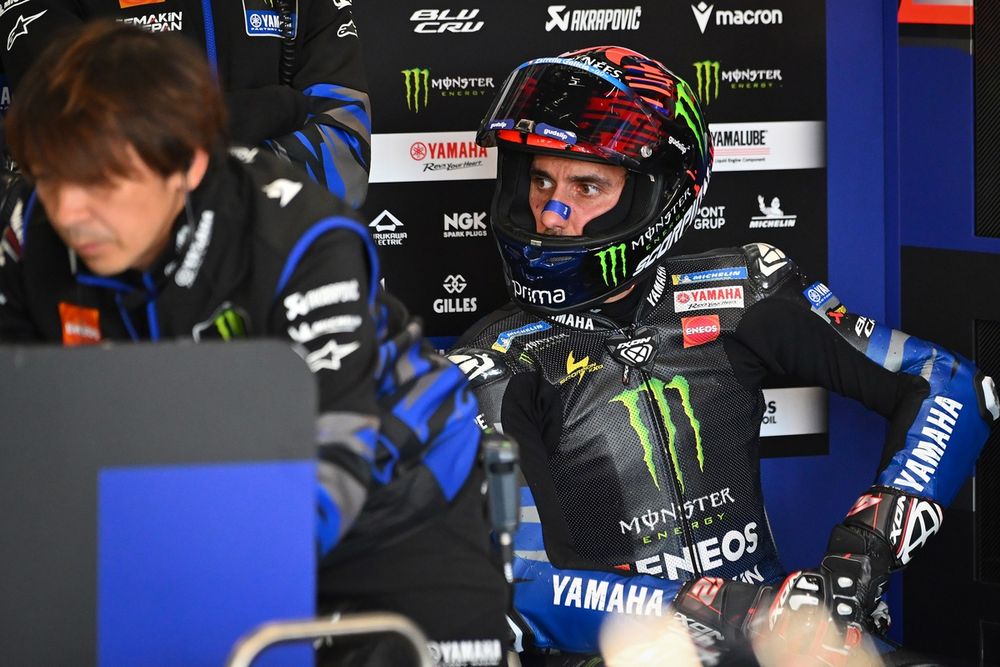 images-mgl-YBeBQ372-s1000-alex-rins-yamaha-factory-racin