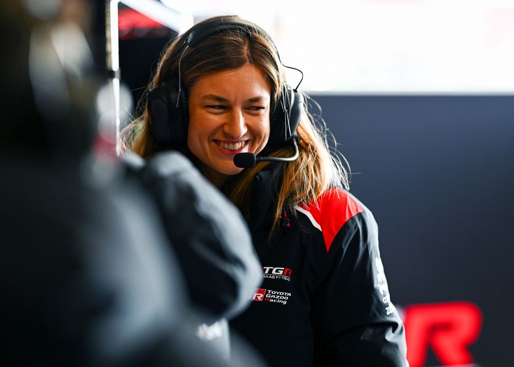 images-mgl-YP7rdvj2-s1000-laura-mueller-race-engineer-ha