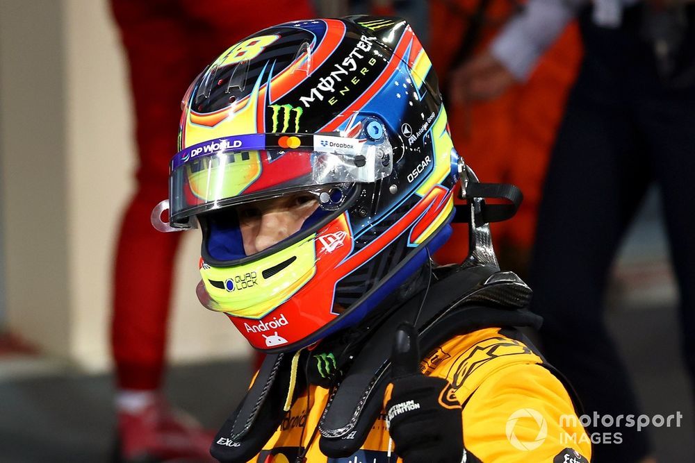 images-mgl-YpNrRLX0-s1000-oscar-piastri-mclaren