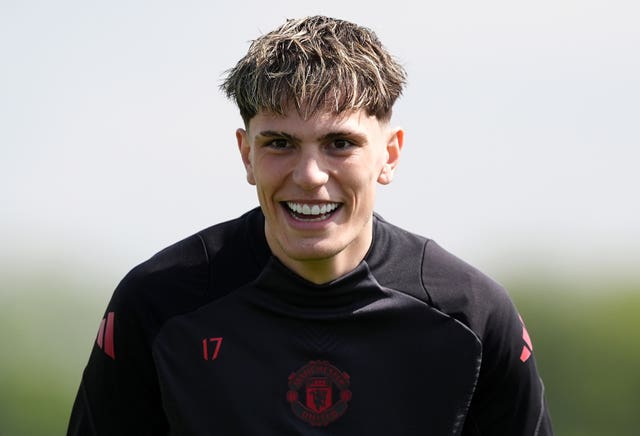 v2-image-production-cc59b294b7e9fb93043bafb7edd52866Y29udGVudHNlYXJjaGFwaSwxNzU2NTg2MzM4-2.81381340