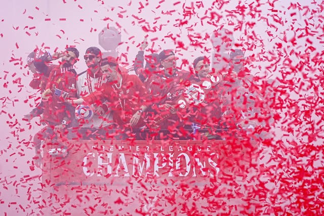 v2-image-production-10329a1dd891bebc351e007b5c013645Y29udGVudHNlYXJjaGFwaSwxNzQ4MzYwNjg5-2.80389313