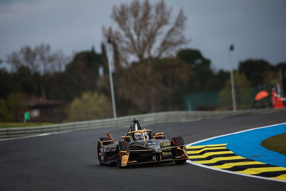 images-mgl-25d3pbQ0-s1000-taylor-barnard-ds-penske