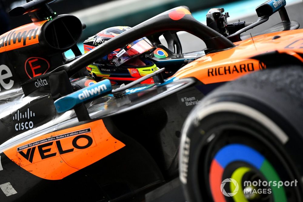 images-mgl-YBeBrw72-s1000-oscar-piastri-mclaren