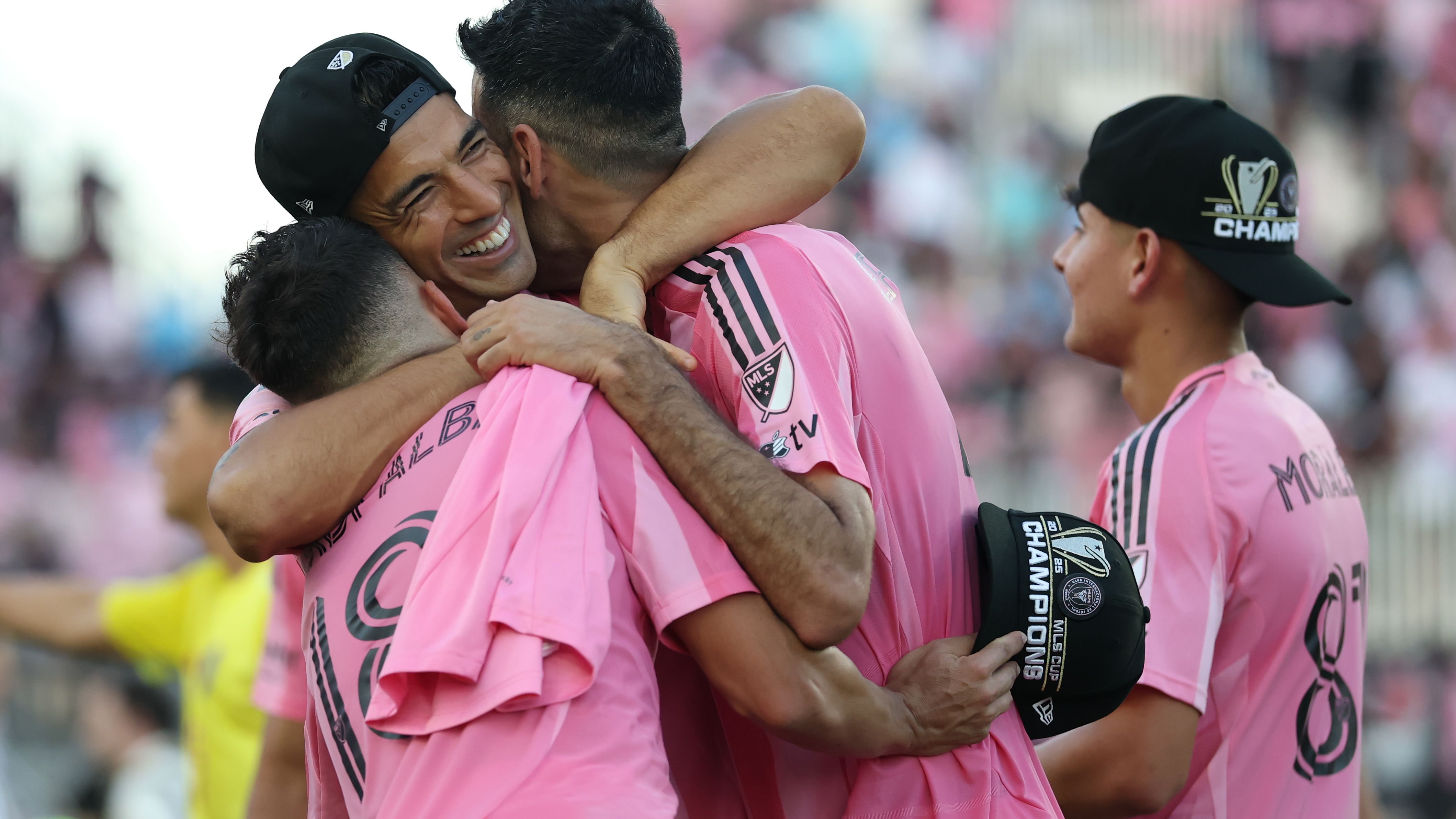 images-v3-getty-2250416551-crop-MM5DIMRTHE5DEMZYGQ5G433XMU5DAORSGIYQ====-GettyImages-2250416551