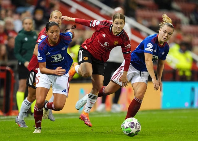 v2-image-production-984e190c46dff966a182383f334f8422Y29udGVudHNlYXJjaGFwaSwxNzYwMDQzNjU0-2.81933217