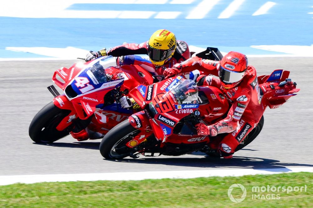 images-mgl-0oOyR9o0-s1000-marc-marquez-ducati-team