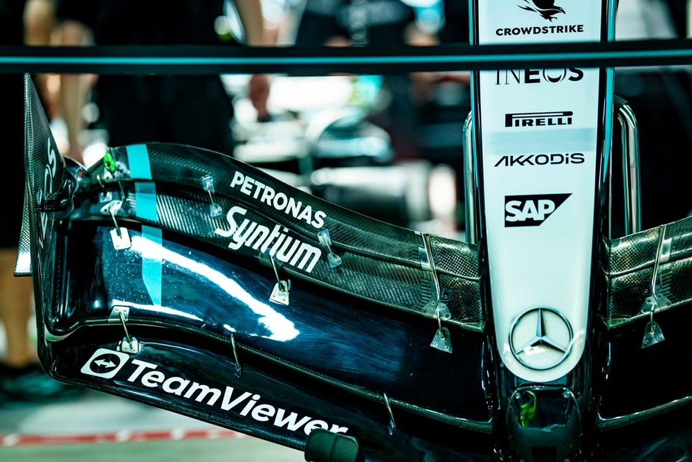 images-mgl-YN1eaEJ2-s1000-mercedes-f1-w16