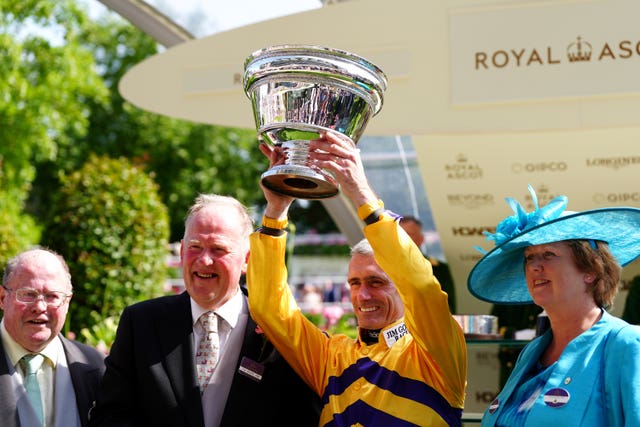 v2-image-production-9a5166b7db1594859cd531bc1c07fdccY29udGVudHNlYXJjaGFwaSwxNzY3MjAzODEy-2.80692262