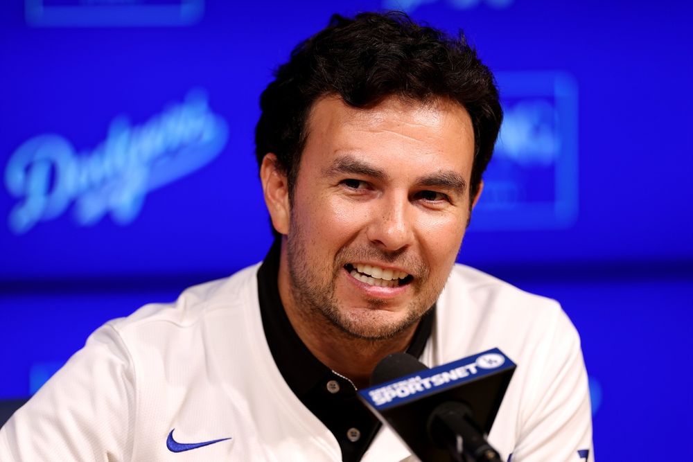 images-mgl-2eAKP132-s1000-sergio-perez