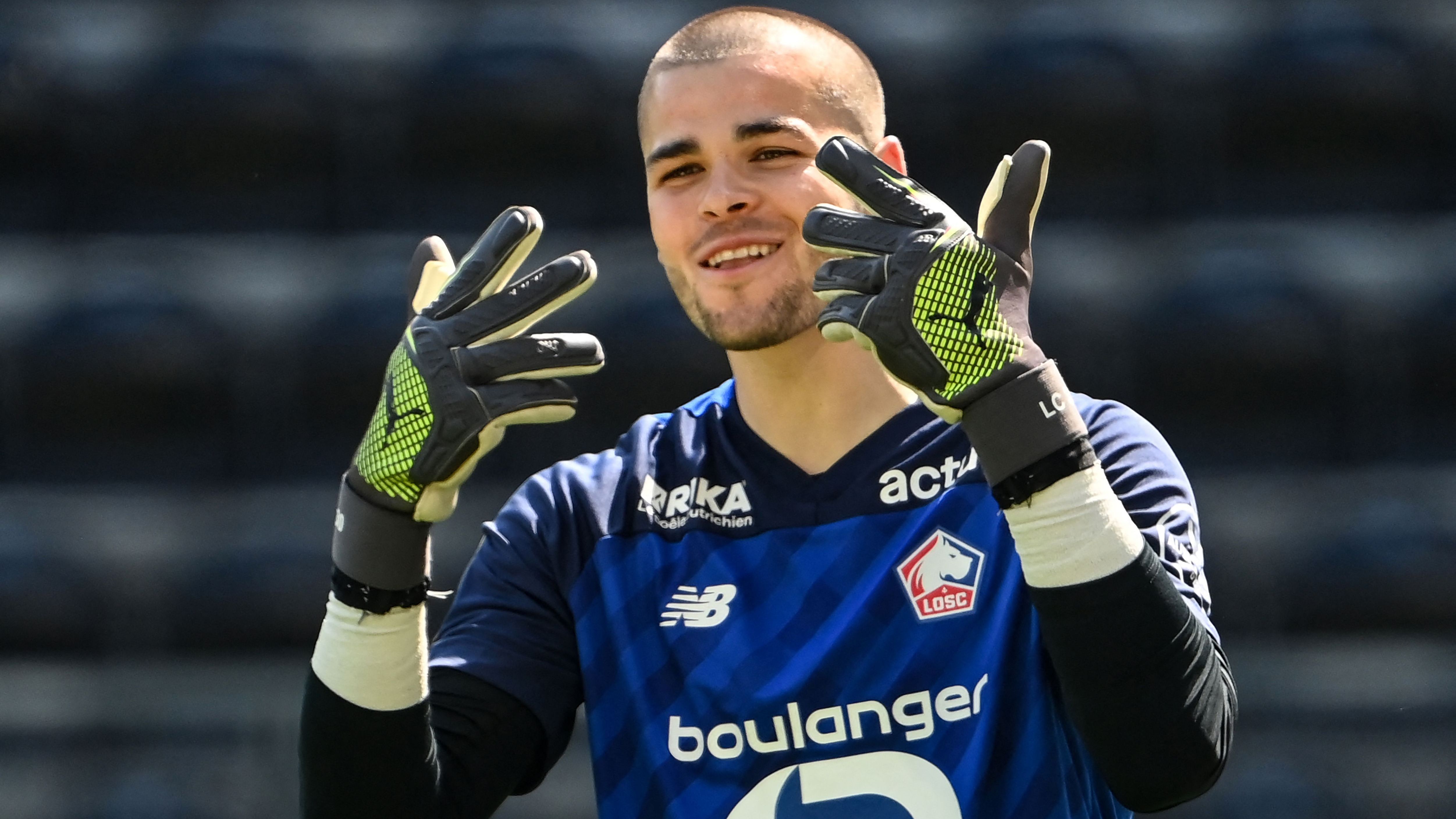 images-v3-getty-2211714568-crop-MM5DKMBQGU5DEOBRGU5G433XMU5DAORSGYYA====-GettyImages-2211714568