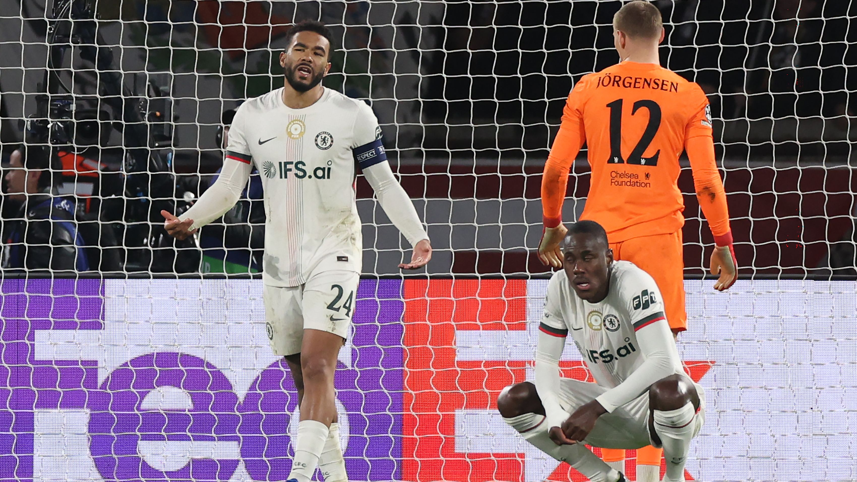 images-v3-getty-2265472361-crop-MM5DGNBQGA5DCOJRGM5G433XMU5DAORYGM======-GettyImages-2265472361