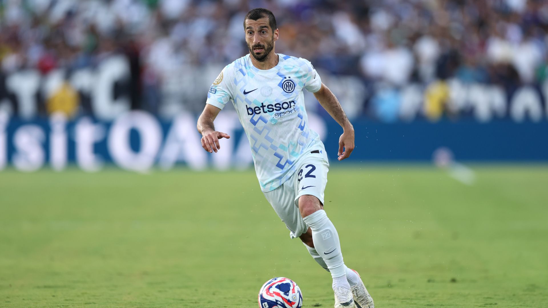 images-v3-bltf9c8d8b929cc4625-Mkhitaryan%20inter