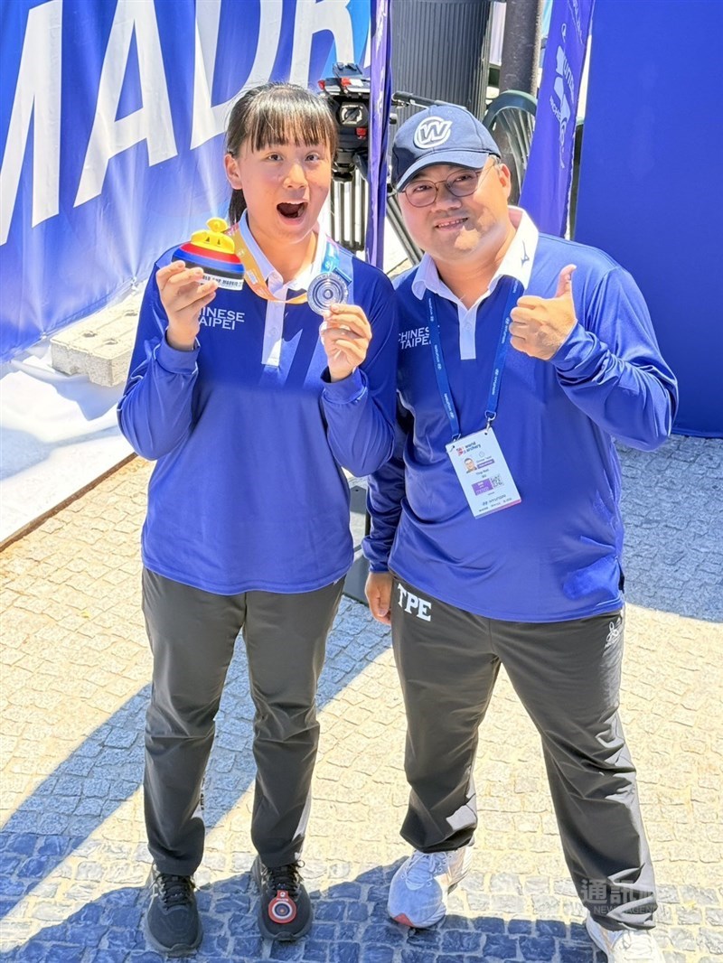 www-WebPhotos-800-20251016-1108x1477_wmky_029751816834_202507130182000000