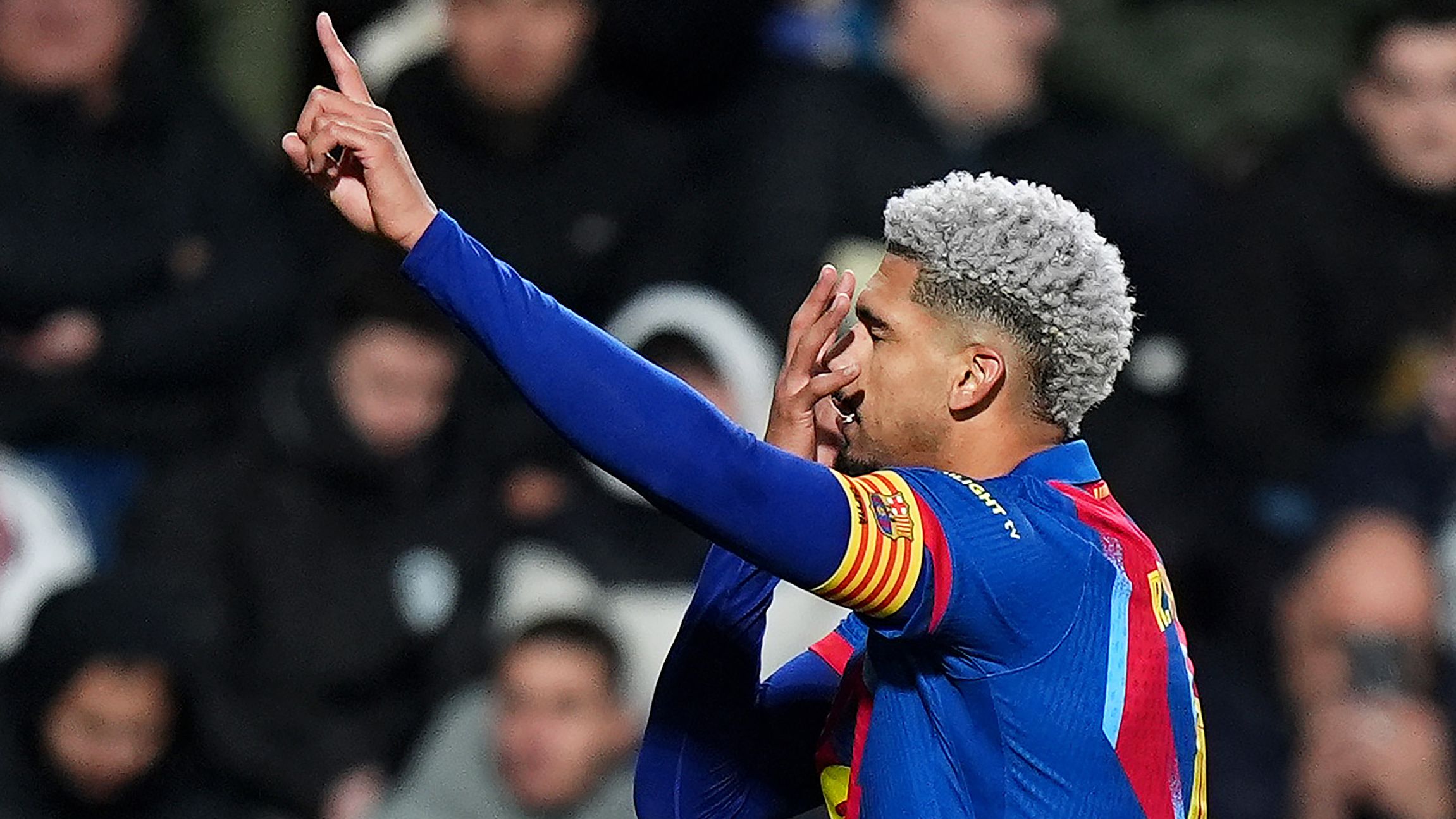 images-v3-getty-2259771227-crop-MM5DEMZQGI5DCMRZGU5G433XMU5DMMB2GMZDE===-GettyImages-2259771227