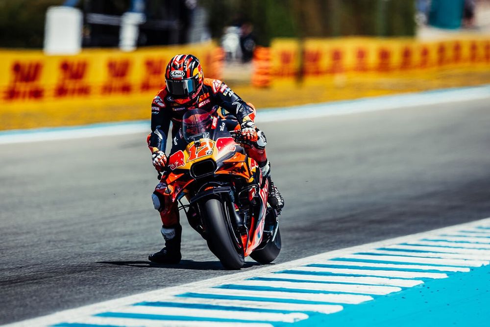images-mgl-2eAKrol2-s1000-maverick-vinales-red-bull-ktm-