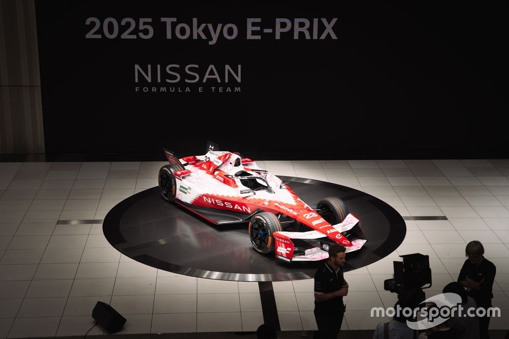images-mgl-YEQR9bqY-s1000-nissan-formula-e-team-nissan-e