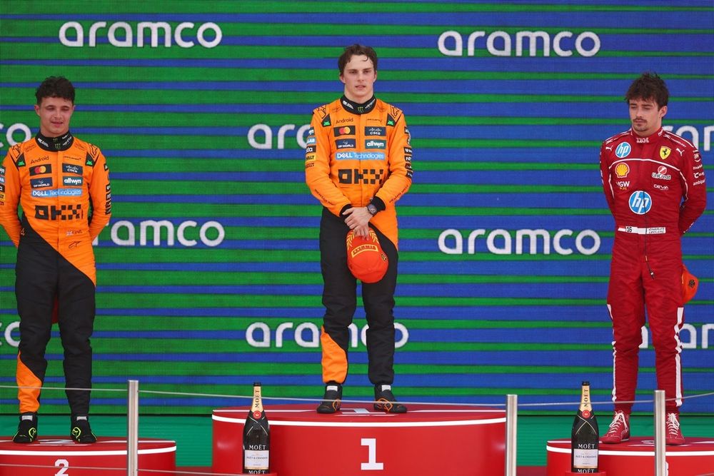 images-mgl-Y99kw5PY-s1000-charles-leclerc-ferrari-lando-