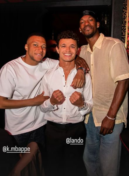 images-v3-blt6e2948476be3419e-butler%20mbappe%201