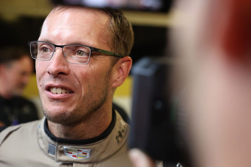 images-mgl-YP3vEm42-s1000-38-cadillac-hertz-team-jota-ca