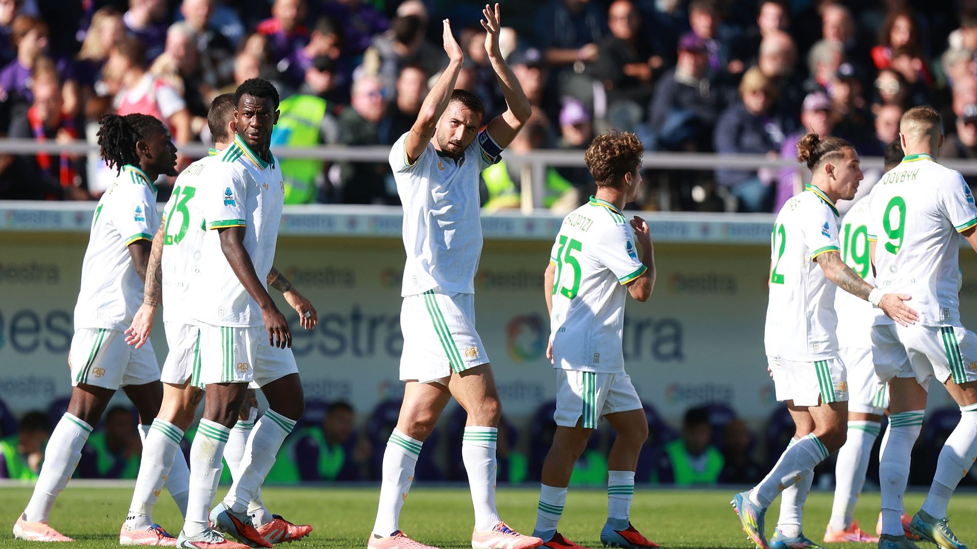 images-v3-blt01b8467bb3b44449-Cristante%20Roma(1)