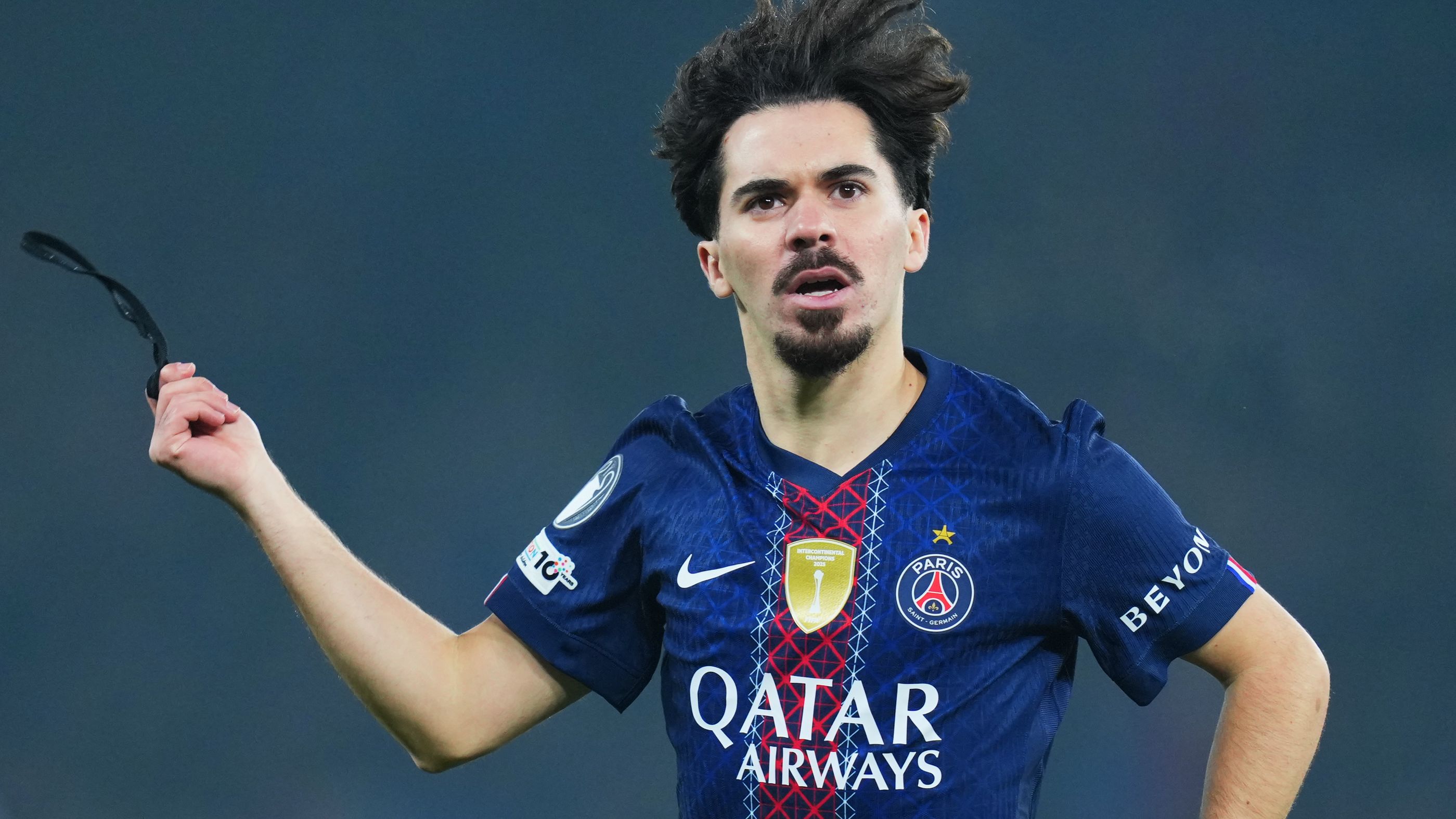 images-v3-getty-2258717617-crop-MM5DENZZHE5DCNJXGU5G433XMU5DENRSHIZDOMY=-GettyImages-2258717617