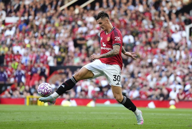 v2-image-production-7aa6ee61a038490b83a62ec09e3ffce6Y29udGVudHNlYXJjaGFwaSwxNzU2MjA5Mjc4-2.81281203