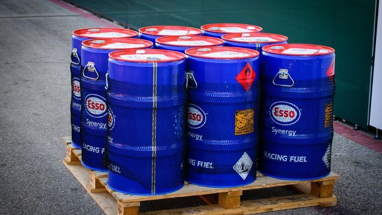 images-mgl-6n9BbLXY-s1000-f1-fuel-for-the-weekend-1