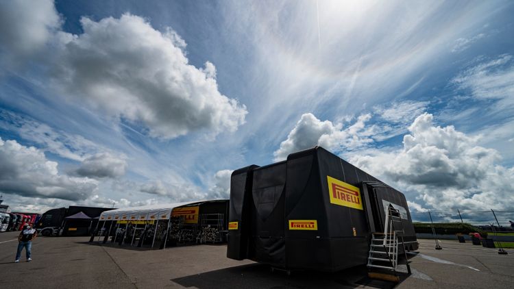 static-img-news-pirelli-motogp-2027