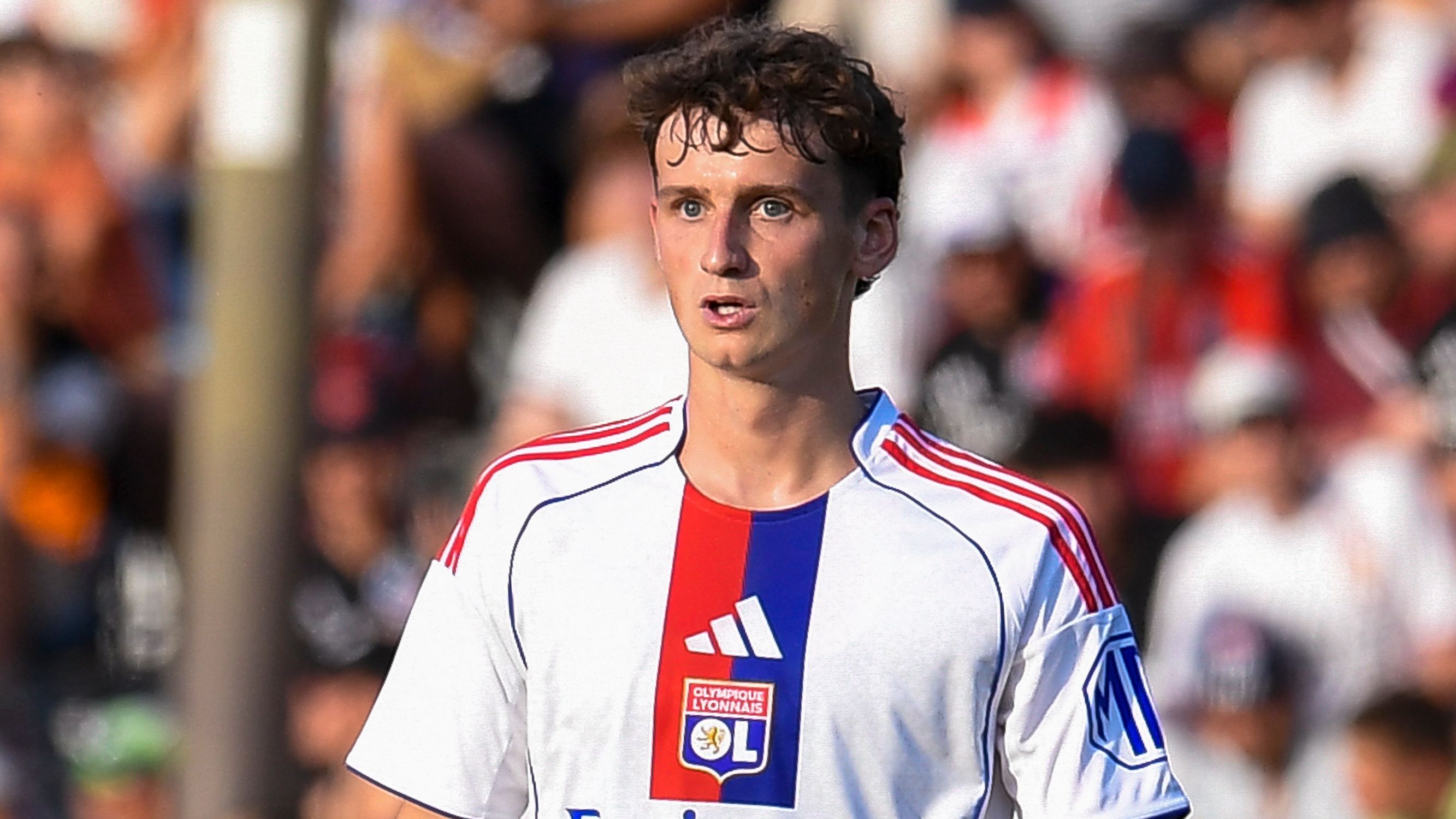 images-v3-bltb6663349decf9b21-crop-MM5DENRWGY5DCNJQGA5G433XMU5DINBWHIZDMOI=-GettyImages-2228572830