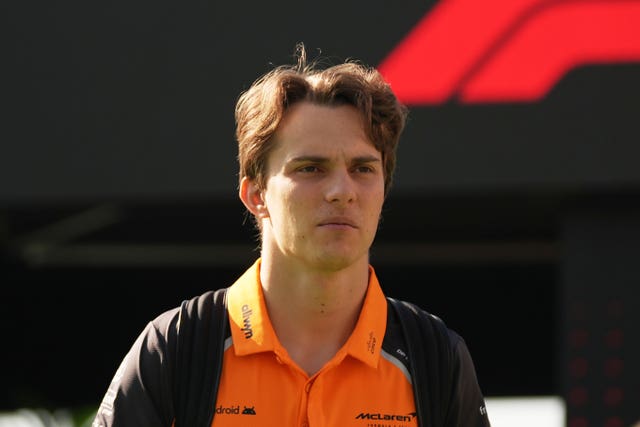 AP-2025-10-25-fbd8f3567fd54f91b66038b6bf202891