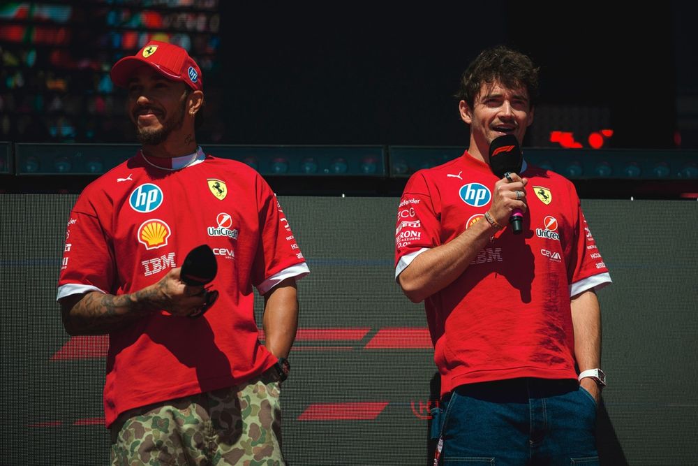 images-mgl-Yv87Px10-s1000-lewis-hamilton-ferrari-charles
