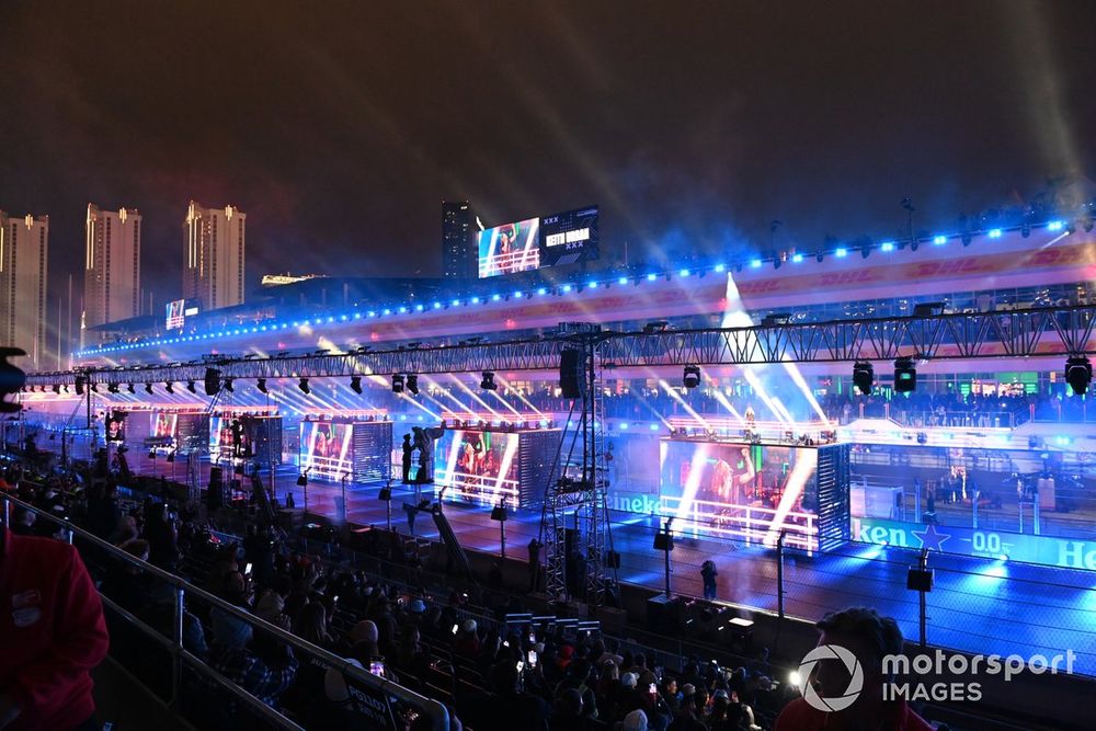 images-mgl-YEQaxrMY-s1000-the-opening-ceremony