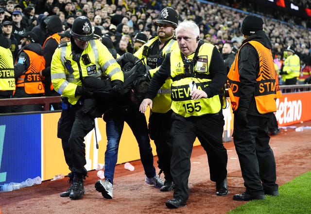 v2-image-production-098c452770ebfb7761850807fa11e6c4Y29udGVudHNlYXJjaGFwaSwxNzY0Mzk4Mjk0-2.82575810