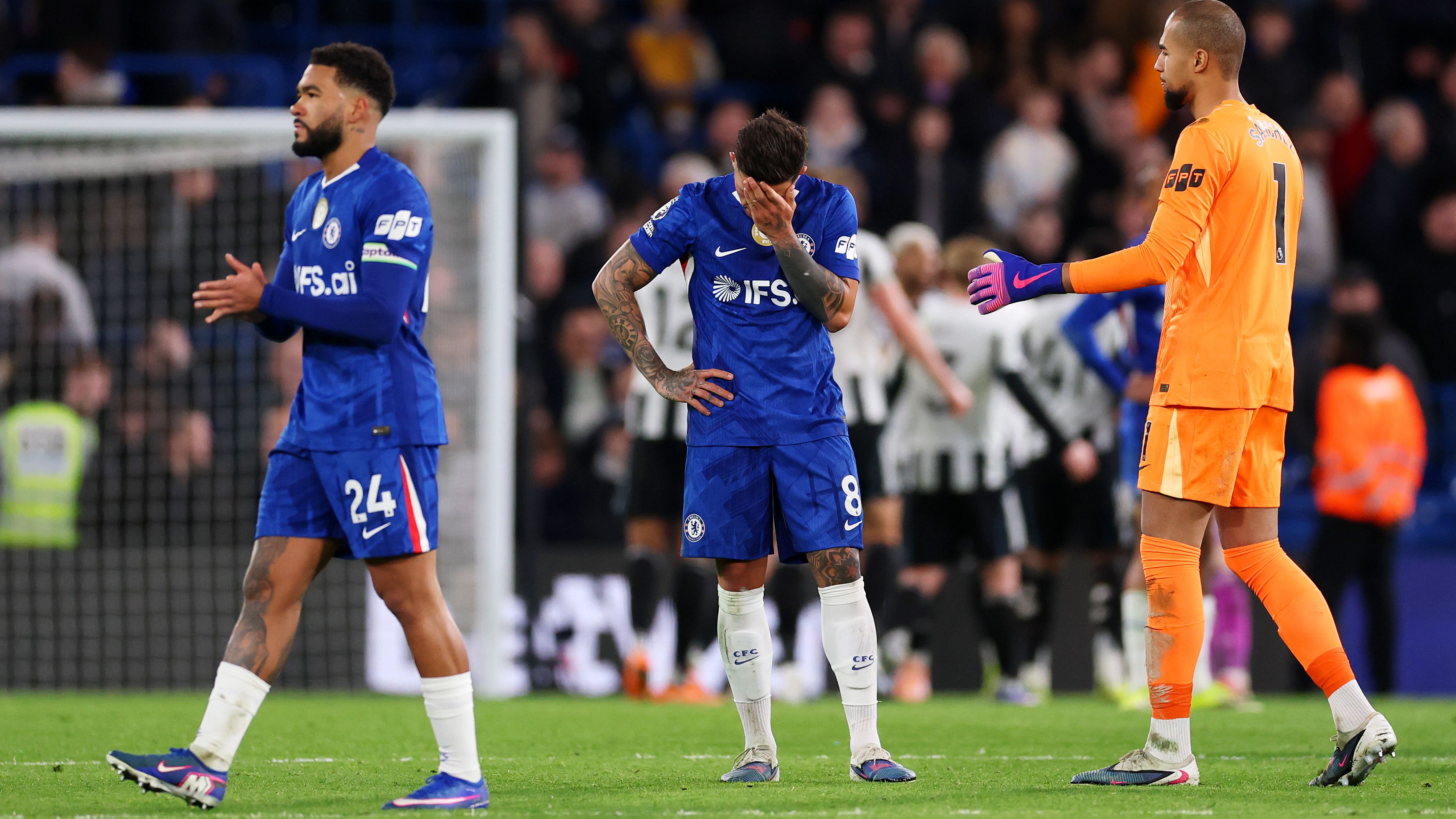 images-v3-getty-2266508065-crop-MM5DGNZQGM5DEMBYGM5G433XMU5DAORRHE2A====-GettyImages-2266508065