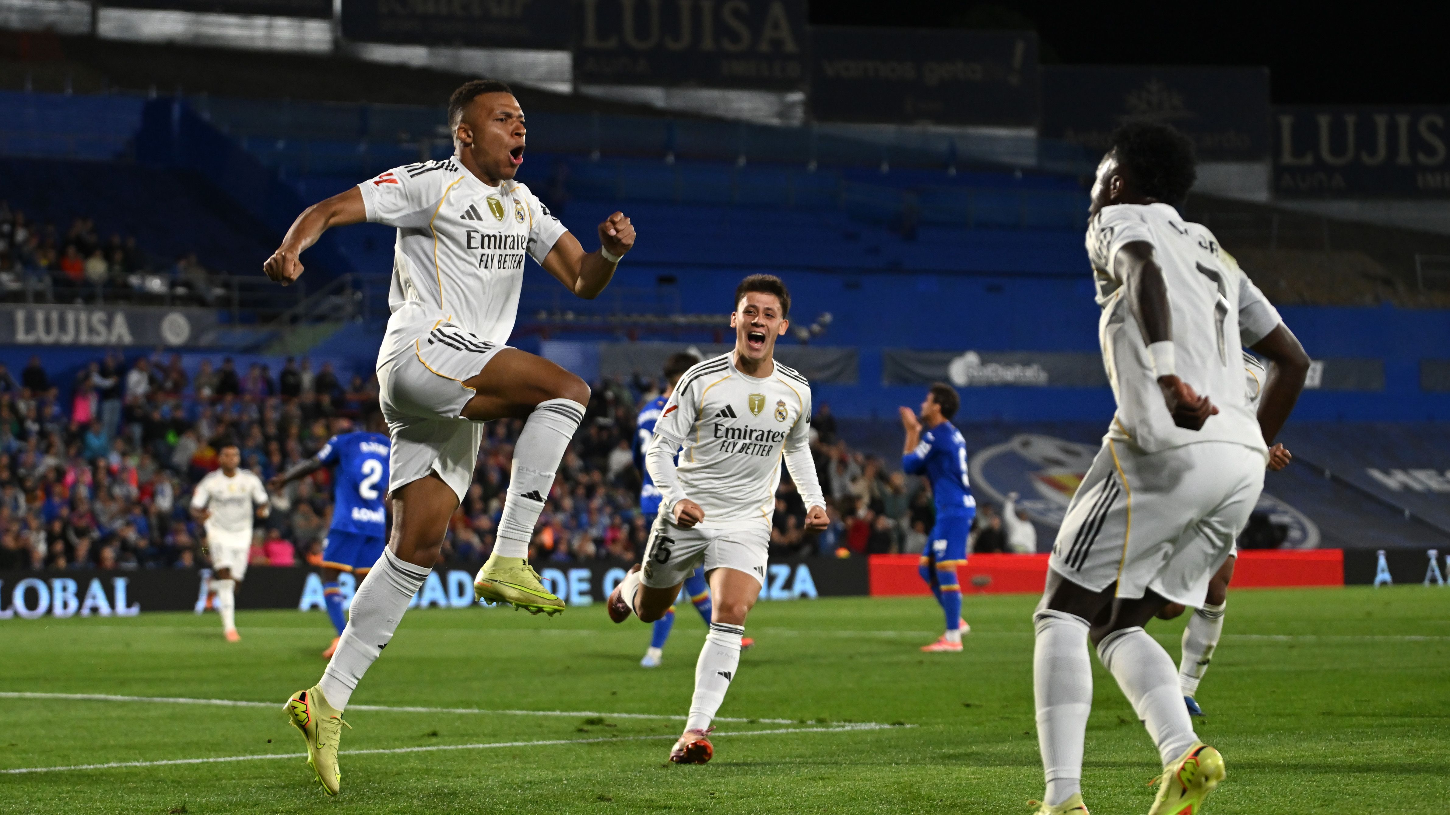 images-v3-getty-2242069104-crop-MM5DINZWGM5DENRXHE5G433XMU5DAORQ-GettyImages-2242069104